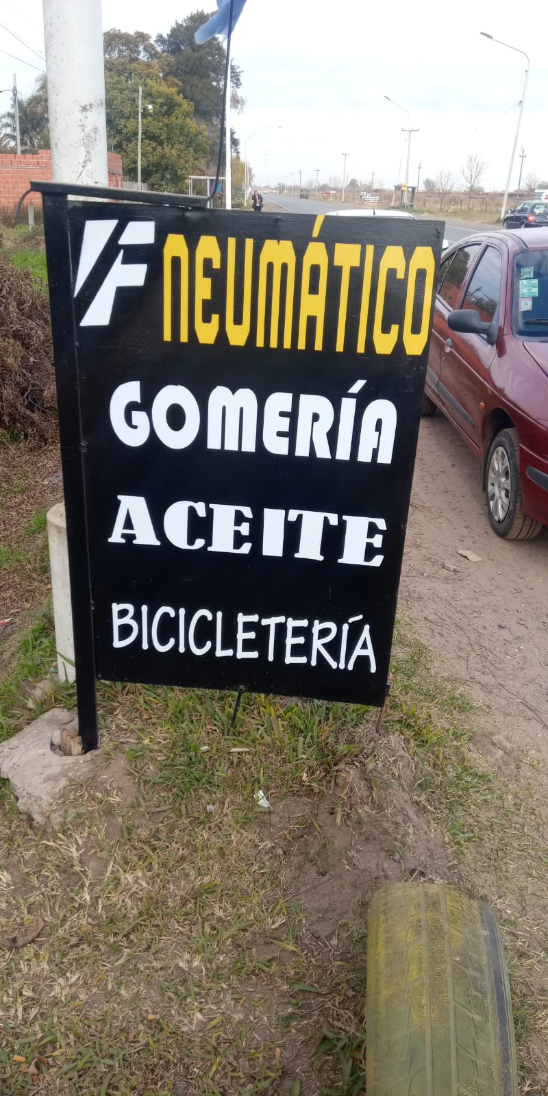 Carteleria hecho en De Los Santos Impresiones