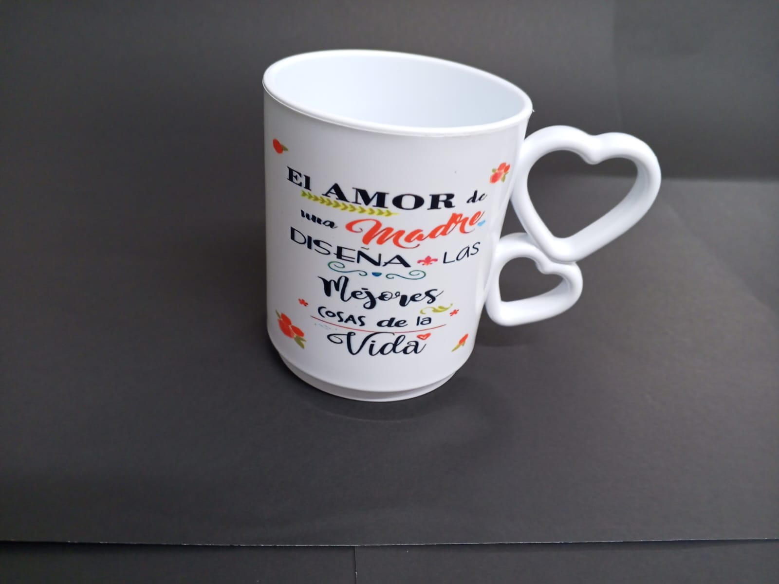 Tazas sublimadas hecho en De Los Santos Impresiones